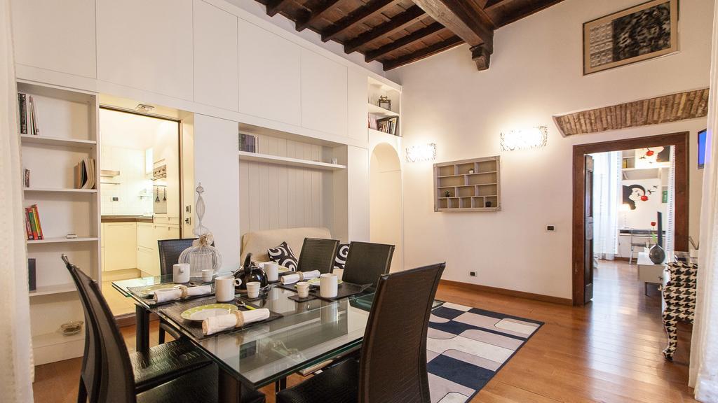 Apartment In Mial House Rome