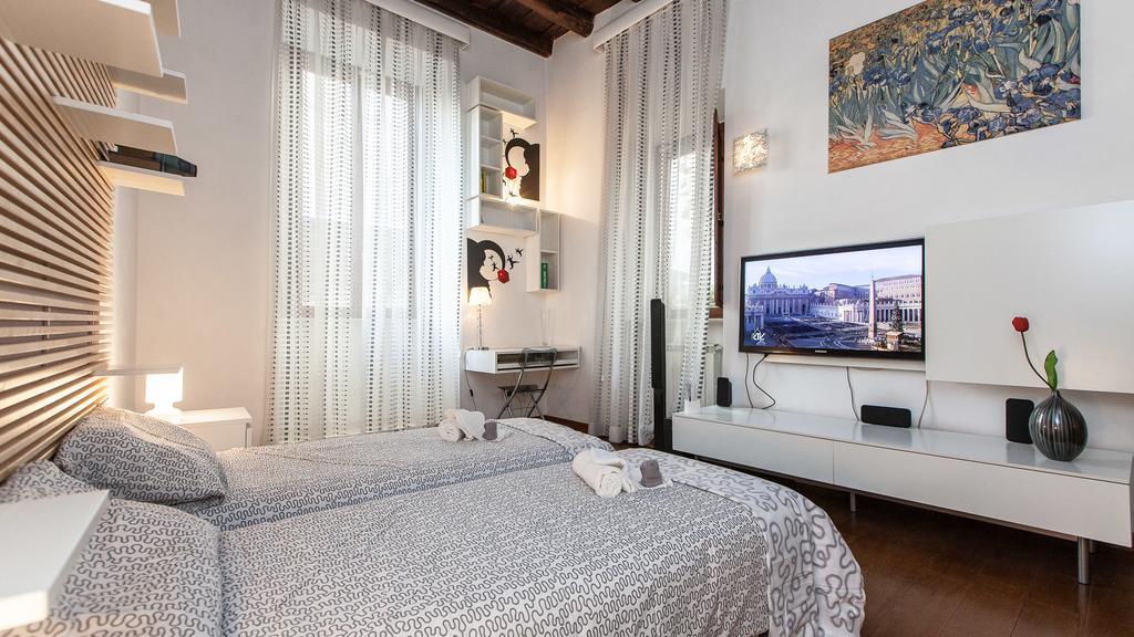 Apartment In Mial House Rome